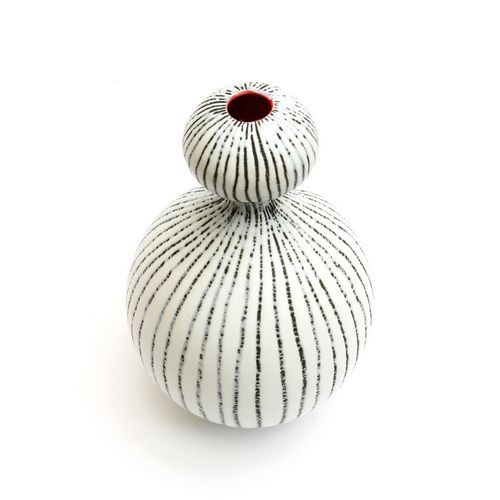 Friends Vase White Round