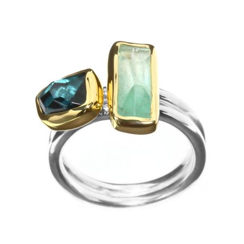 Ring B.Topaz,Emerald 4.5ct