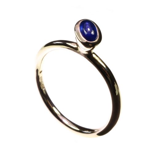 Cabachon Sapphire Ring